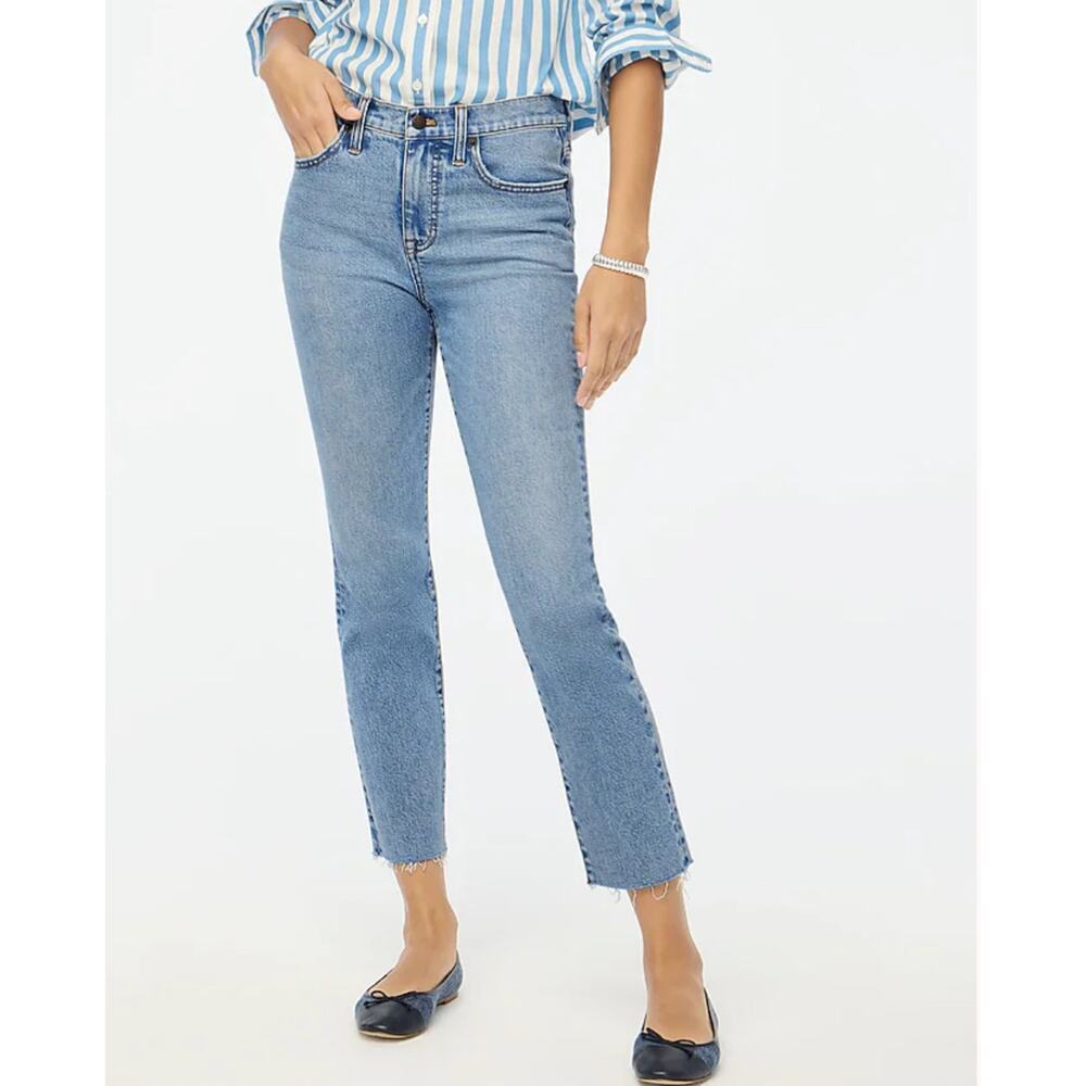 NWT J.Crew Essential Straight Jean In All Day Stretch Marin Wash Size 30